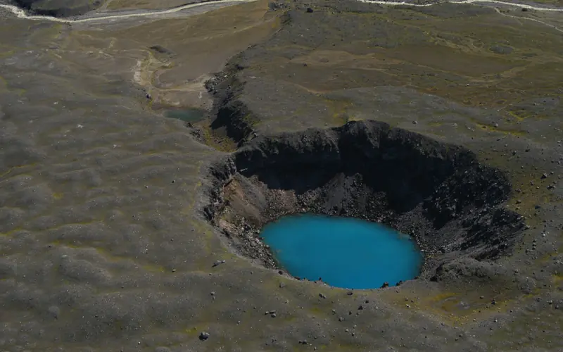 Maar Lake, Aniakchak Caldera
