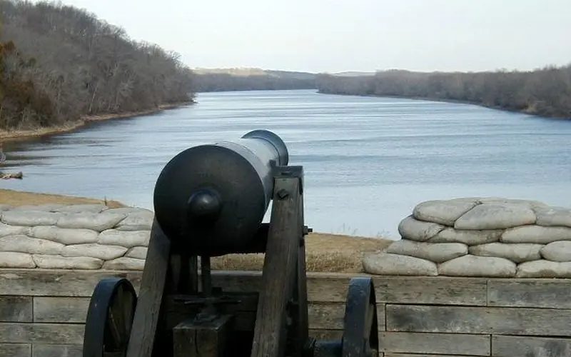 cannon overlooking river
