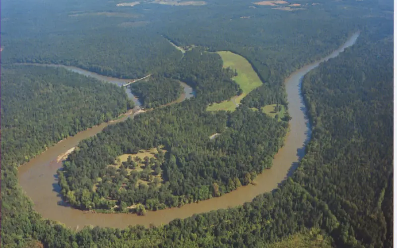 Aerial view of the horseshoe-shaped bend of the Tallapoosa River