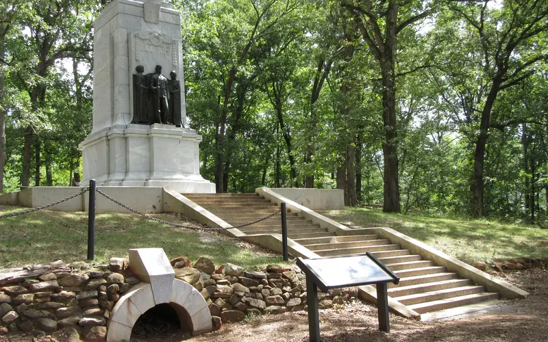 Illinois Monument at Kennesaw Mountain.