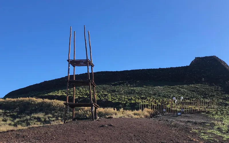 A Lele (offering tower) set below Pu'ukoholā Heiau NHS